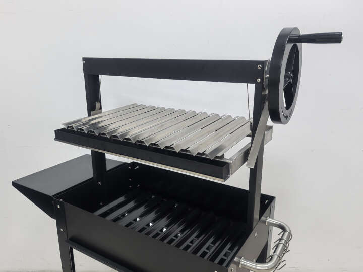 Holzkohlegrill Caliente